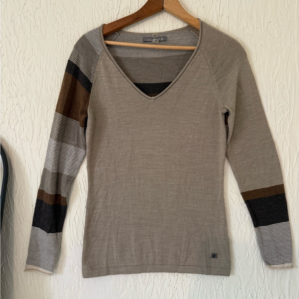 Smartwool V-Neck Sweater - Brown and Gray